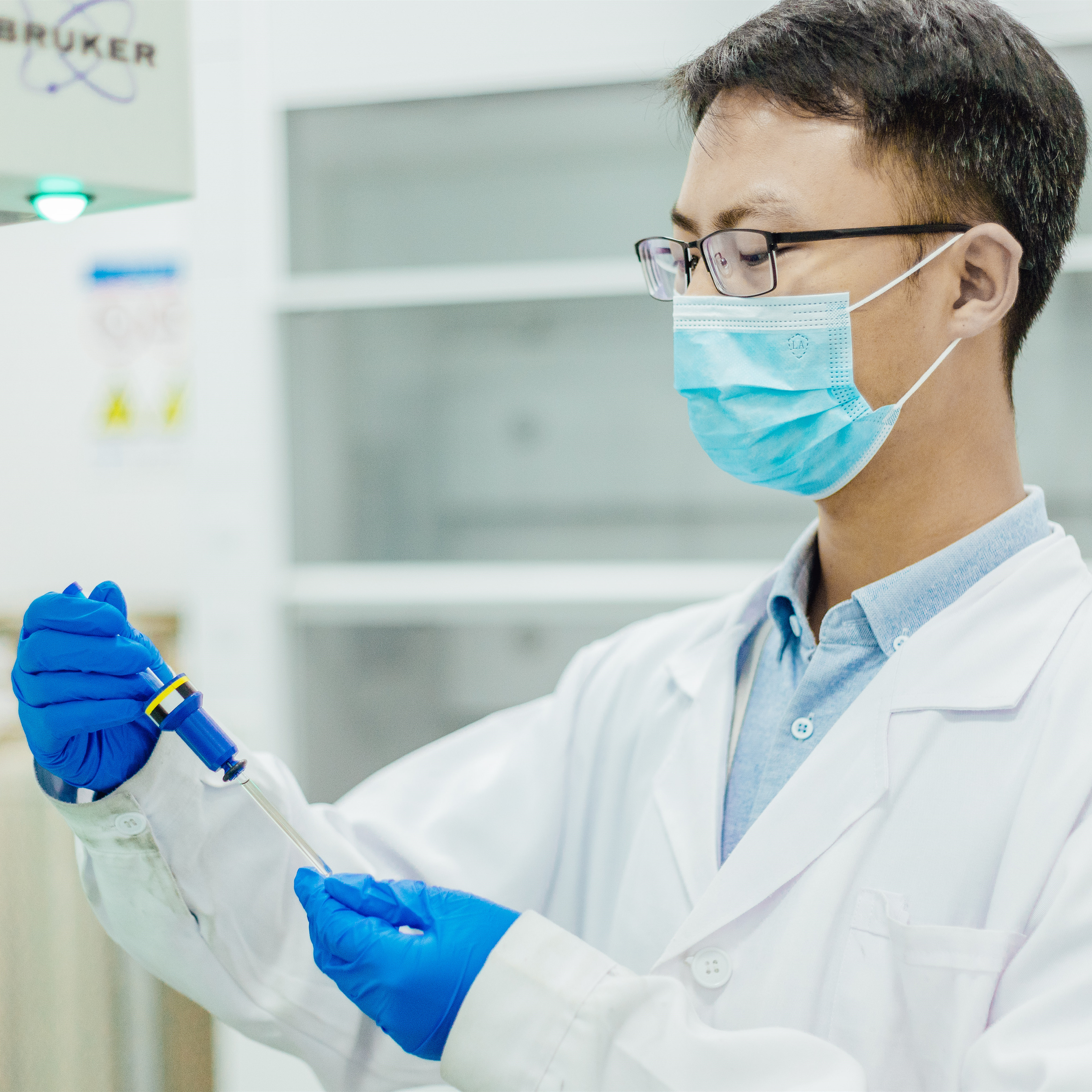 鋰電正極材料應(yīng)用開發(fā)組